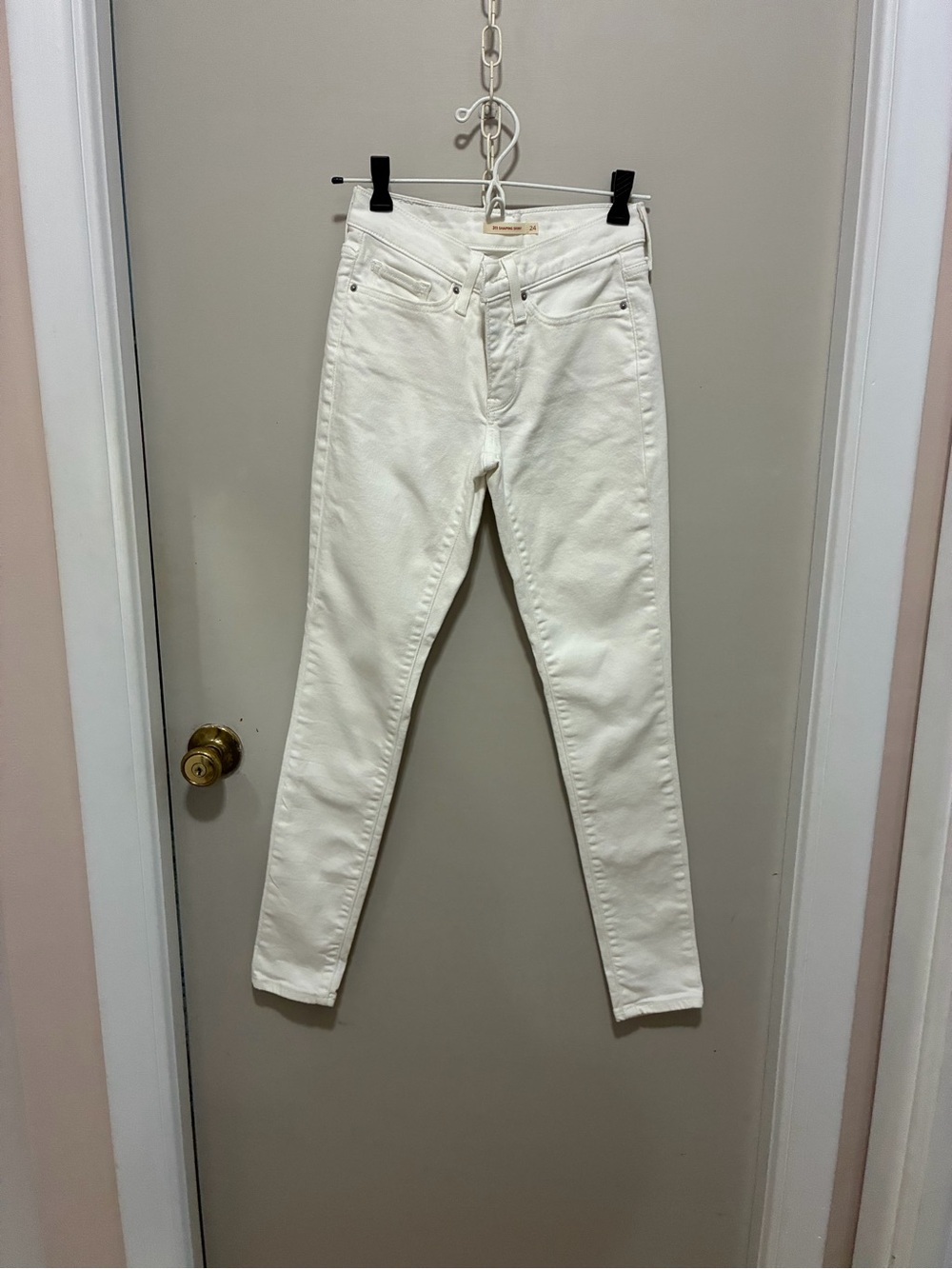 Levi's White Skinny Jeans